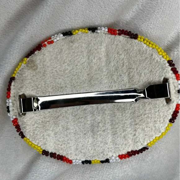 Handbeaded hair clip - Picture 2 of 2